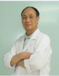 梁國久