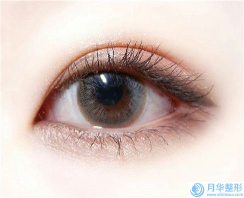 遵義雙眼皮手術(shù)修復(fù)費用大概需要多少