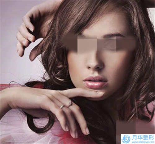 南京京科醫(yī)院私密整形科價格表全面免費查詢-南京京科醫(yī)院私密整形科墊下巴整形大概需要費用是多少錢呢