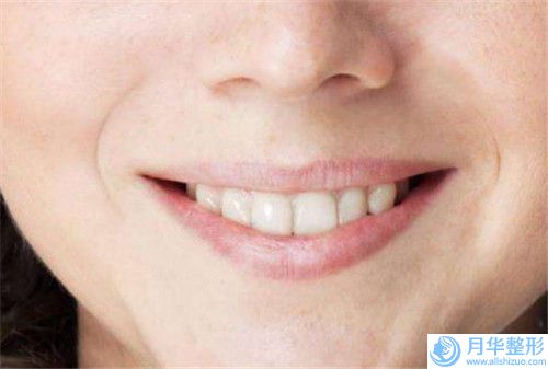 菏澤曼特波假體墊下巴大概什么費(fèi)用呢「菏澤曼特波假體墊下巴整形費(fèi)用多不多」