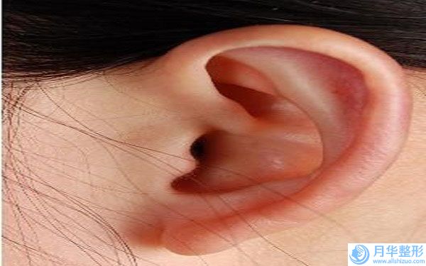 衡陽(yáng)復(fù)合隆胸的后遺癥的費(fèi)用與效果有關(guān)嗎