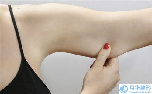 白銀做臉部輪廓整形的費(fèi)用和技術(shù)有關(guān)嗎