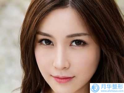 陳海良植發(fā)頭發(fā)術(shù)后如何做肌膚保養(yǎng)
