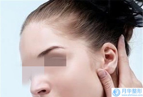 鐘盛全垂乳矯正手術的效果與價格