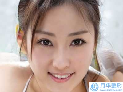 瀘州紫荊楊氏醫(yī)學(xué)整形美容門診部醫(yī)院小腿外腿型矯正手術(shù)成功案例反饋