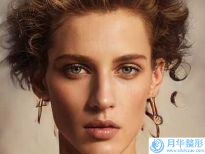 蔡景龍醫(yī)療美容門診部耳郭整形的壞處有嗎