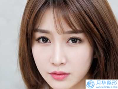 內(nèi)蒙古榮軍醫(yī)院整形美容科價(jià)格(價(jià)目)表?yè)岝r價(jià)-張啟凌醫(yī)生簡(jiǎn)介