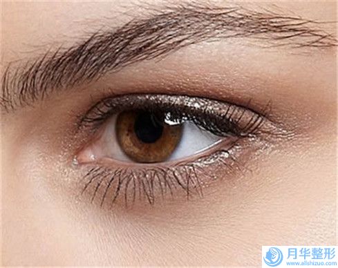 李玲激光除眼袋失敗修復(fù)手術(shù)的安全性如何