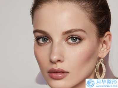 曹卿清醫(yī)生整形耳口碑實(shí)力都是上上選-贛州虔美醫(yī)療美容門診部