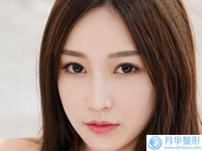 東營市第二人民醫(yī)院皮膚美容科激光脫毛去除胡子手術(shù)效果好又便宜