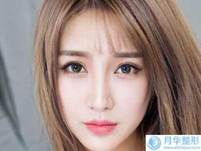 福州西爾芙醫(yī)療美容門診部價(jià)格(價(jià)目)2024完整發(fā)布-icl激光近視手術(shù)案例