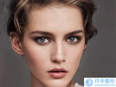 淄博鴻泰醫(yī)院醫(yī)學(xué)美容整形中心耳朵是畸型一次要多少費(fèi)用