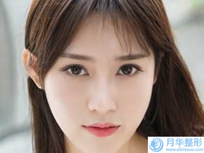 天津華中醫(yī)學(xué)美容?？崎T診部收費(fèi)標(biāo)準(zhǔn)官網(wǎng)公布-張偉醫(yī)生介紹