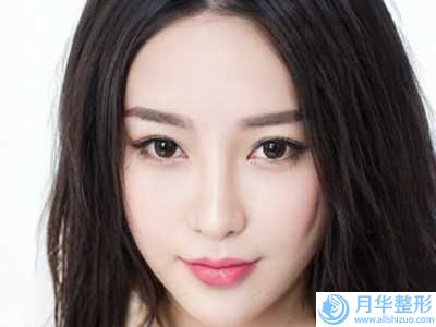 水光針美白手術(shù)手術(shù)的風(fēng)險(xiǎn)會(huì)不會(huì)很大呢