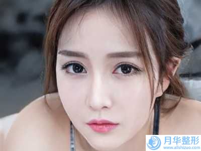 齊齊哈爾中醫(yī)院整形美容科價格(費用)清單2024全新上線-毛發(fā)移植種胡須案例