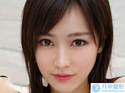 宜賓市脊柱歪斜矯正價格價位表含手術(shù)(脊柱歪斜矯正均價為：7732元）