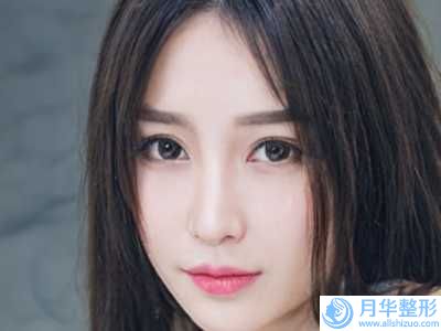 泰州市脊柱矯正費(fèi)用表明細(xì)全新分享-泰州市脊柱矯正手術(shù)要價(jià)格大致是多少