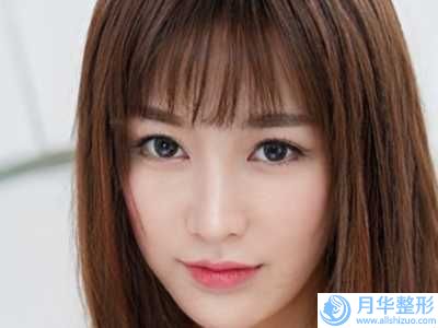 通化市的內(nèi)斜矯正醫(yī)院哪家效果好-內(nèi)斜矯正費(fèi)用大揭秘