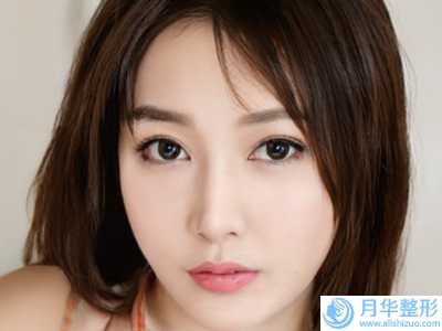 國內(nèi)豐臀術哪個醫(yī)生好：豐臀術醫(yī)生前50佳名單2025版