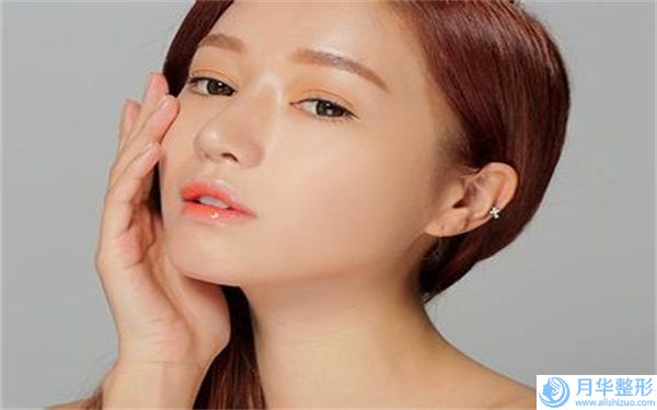 貴州省紅十字會醫(yī)院徹底去色斑費用為多少