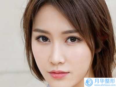 鄭州市微創(chuàng)排名top10技術(shù)頗高-鄭州市微創(chuàng)口腔醫(yī)生