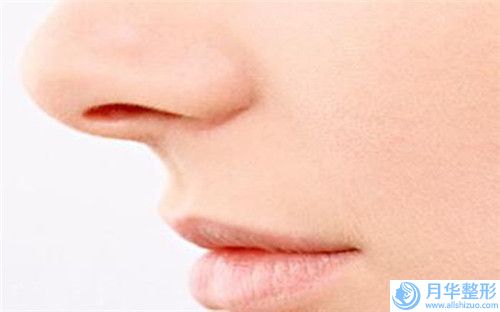 商洛仁愛(ài)醫(yī)院一只招風(fēng)耳一只貼面耳手術(shù)費(fèi)通常是多少錢(qián)