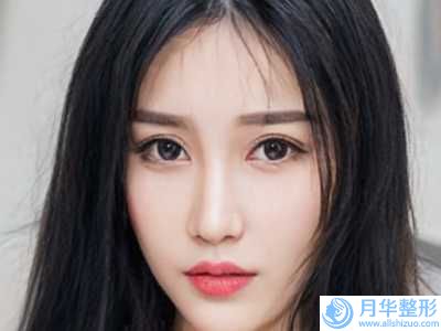 威海市中心醫(yī)院整形美容科排名-呂東醫(yī)生,于瀟華醫(yī)生實(shí)力不可小看