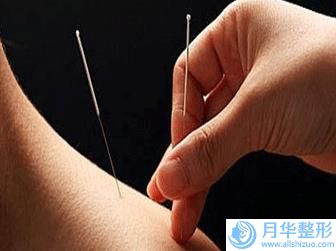 河?xùn)|區(qū)穿顴種植牙手術(shù)醫(yī)生哪個(gè)口碑好(趙廣艷醫(yī)生實(shí)力審美兼具)