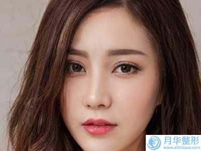 李詠梅整形醫(yī)生-烏魯木齊子桐整形美容診所李詠梅醫(yī)生入圍，快來(lái)看